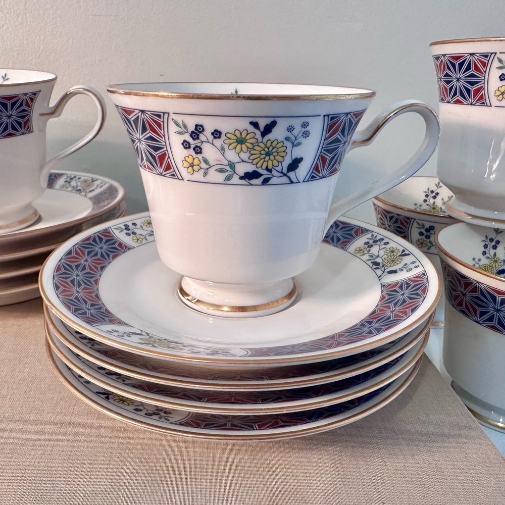 Noritake Japan Cathay #7179 Tea Cups & Saucers Set of 8 Vintage